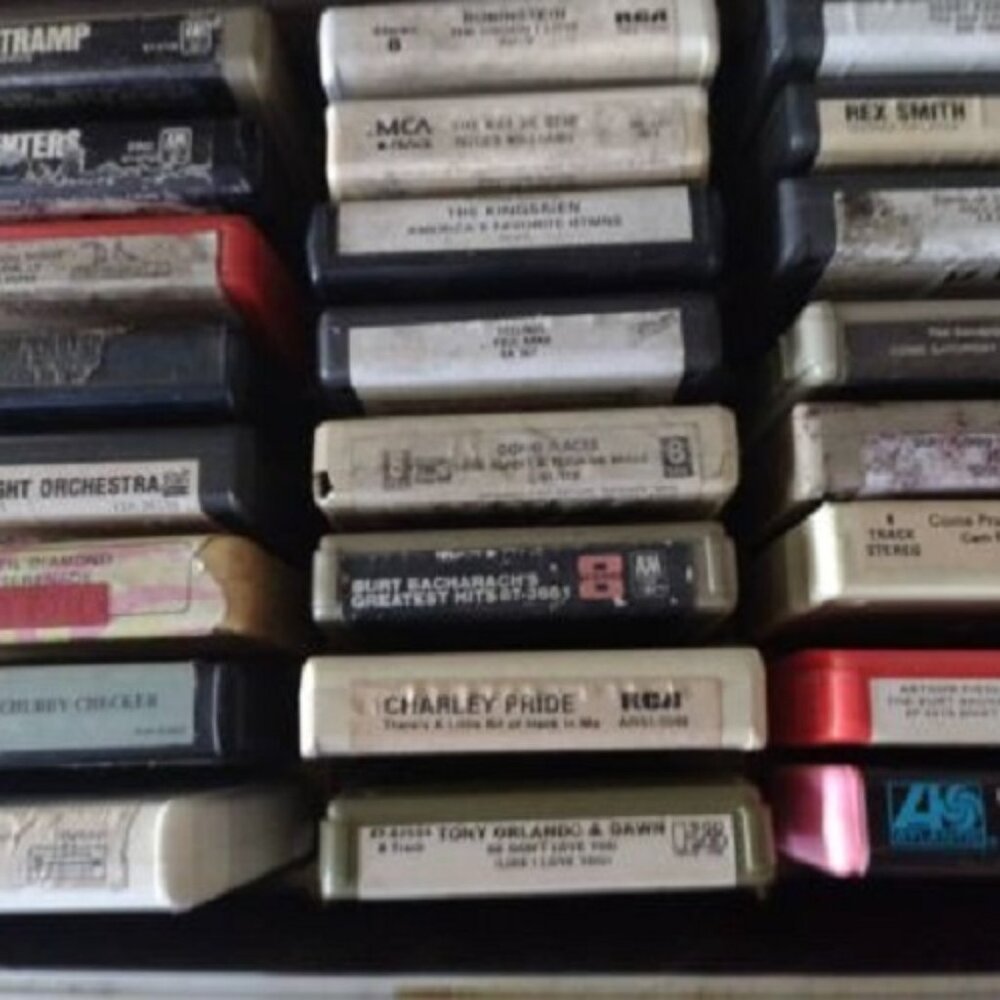 Junk Drawer Lot - Picture 5 of 16